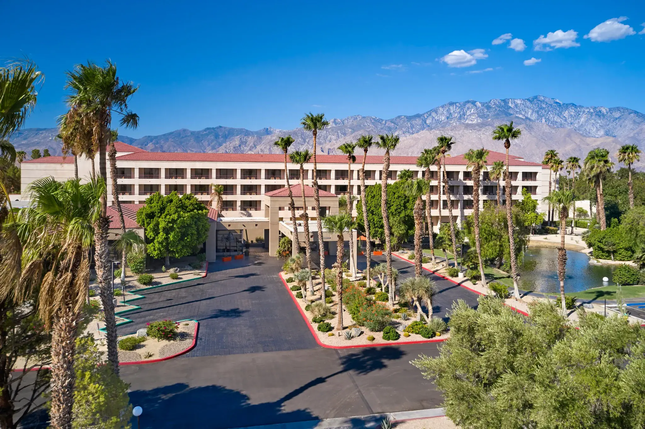 DoubleTree by Hilton Golf Resort Palm Springs